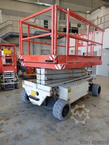 Scissor lift Holland Lift Y-83EL16
