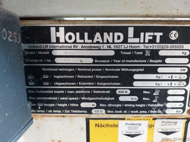 Scissor lift Holland Lift Y-83EL16