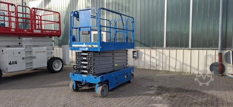 Scissor lift Genie GS-4047