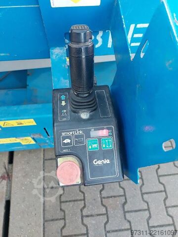 Scissor lift Genie GS-2046