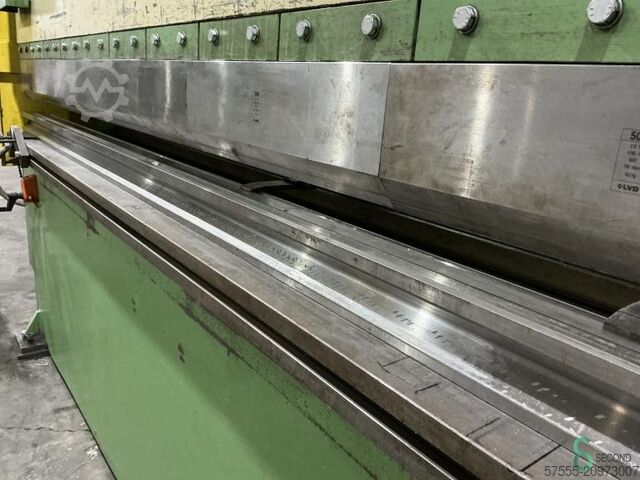 Press brakes  LVD PPBL 135/30 1988 LVD 
