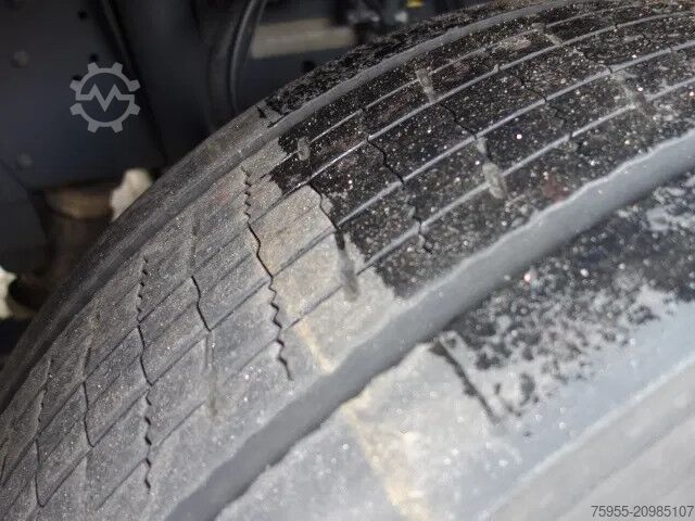 Suitcase DAF CF 300 ALUMINIUM PLANKENBAK,2500KG DHOLLANDIA KLEP