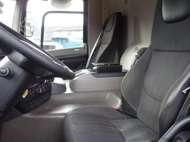 Suitcase DAF CF 300 ALUMINIUM PLANKENBAK,2500KG DHOLLANDIA KLEP