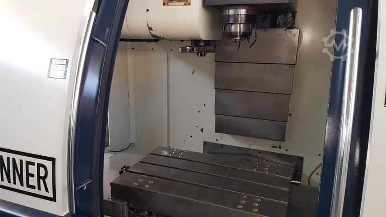 Vertical machining center SPINNER VC-650