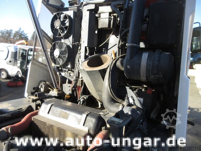 Road sweeper Johnston CN401 Bucher 5006 Kehrmaschine Euro 6