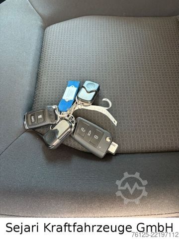 Minibus MAN TGE 3.180 Crafter VIP Bestuhlung e. Tür+Tritt