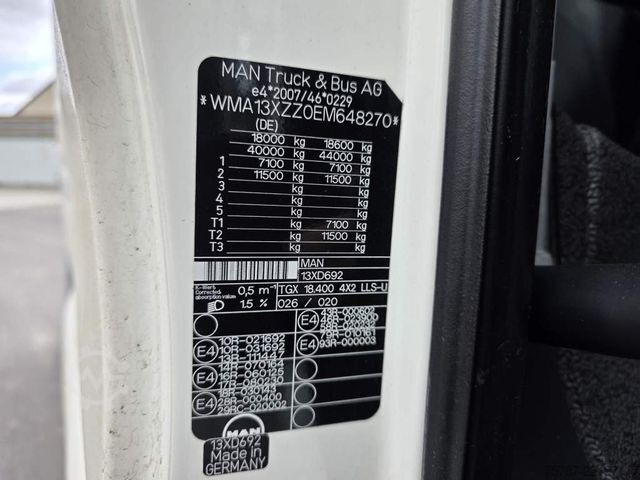Volume tractor unit MAN 18.400 TGX LL , ZF Intarder, Doppeltank, Euro 6