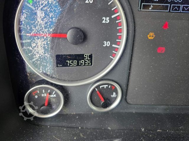 Volume tractor unit MAN 18.400 TGX LL , ZF Intarder, Doppeltank, Euro 6