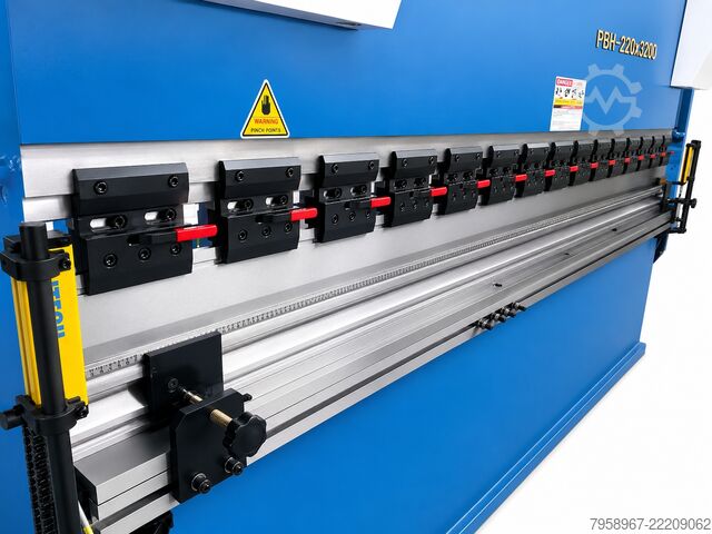 HYDRAULISCHE CNC-ABKANTPRESSE 4 ACHSEN Metal Technics Polska MTP-3212 MTP 220X3200