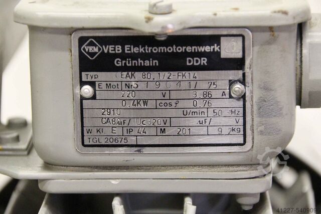 Electric motor 0.4 kW 2910 Rpm VEM EAK 80.1/2-FK14