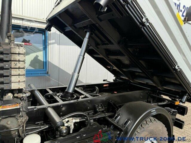 Transporter mit Kipper Multicar BSI 4x4 Kran FB 5.+ 6.Steuerkreis Kommunalplatte