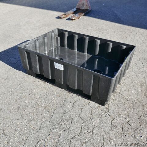 200-liter open tubs made of HD-PE (22 units; total price) asecos 9858