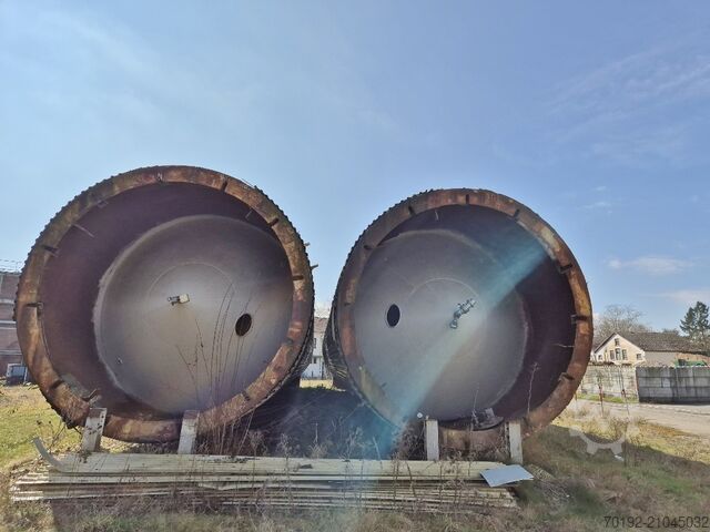 290,000 liter insulated tank made of V2A stainless steel  K0136