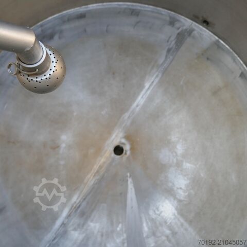 1250 litre insulated CIP tank made of V2A (stainless steel).  9845
