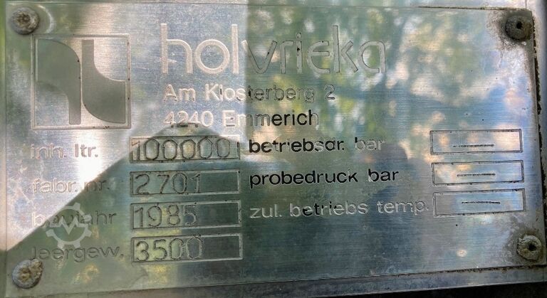 100000 Liter Lagertank aus V2A mit seitlichem Rührwerksflansch Holvrieka K0133