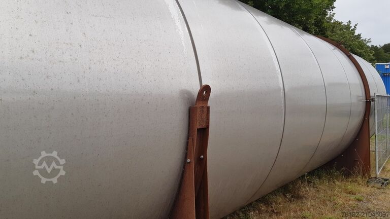 100000 Liter Lagertank aus V2A mit seitlichem Rührwerksflansch Holvrieka K0133
