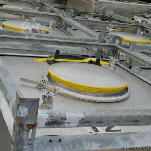 760 liter IBC conical container for bulk materials made of V2A stainless steel Stöcklin 9794