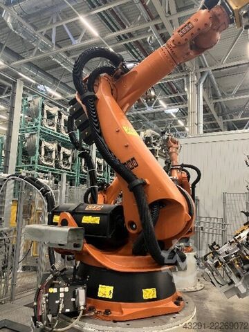 Industrieroboter KUKA KR240-2 2000
