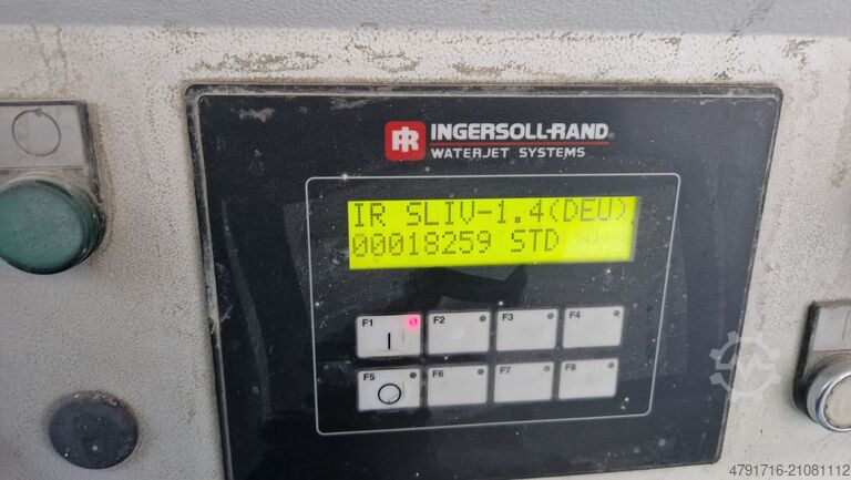 Wasserstrahlschneidanlage TOVAMAC KMT Streamline ETCHING