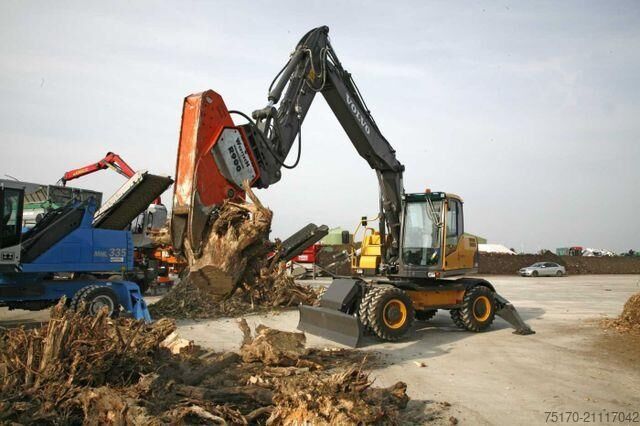 Baumaschine Westtech R900 R1300 Rodeschere Wurzelstock