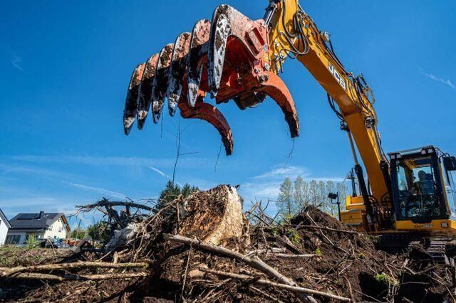 Baumaschine Westtech Woodcracker G1650 Roderechen lagernd!