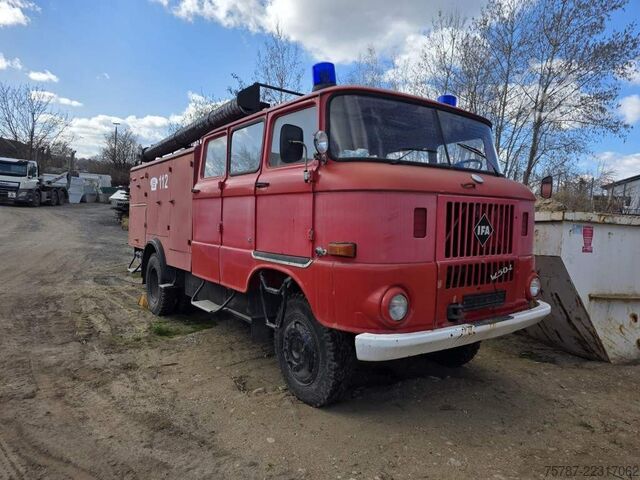 Special purpose truck  W50 L/LF IFA Löschfahrzeug mit Pumpe + Tank
