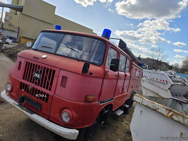 Special purpose truck  W50 L/LF IFA Löschfahrzeug mit Pumpe + Tank