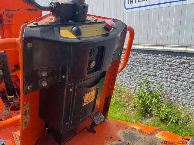 Dumper Thwaites 202 wieldumper met draaikrans zijdunper 4x4