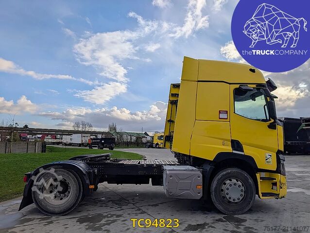 Standard-SZM Renault T 440