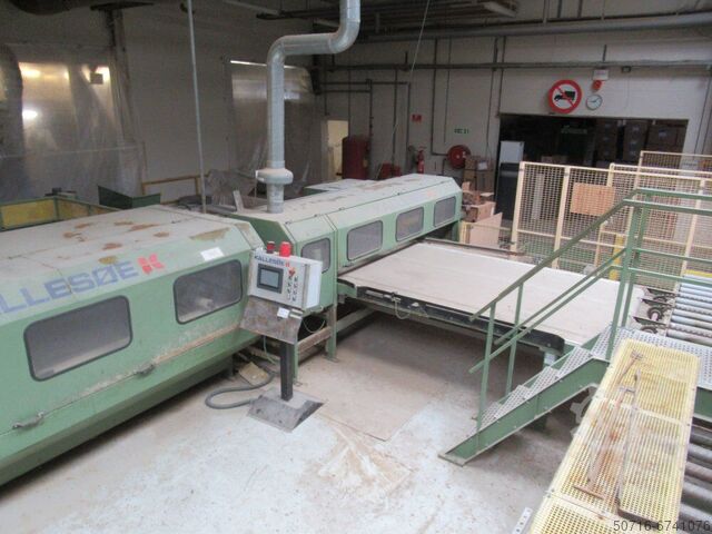 Holzpresse Kallesoe LV7821