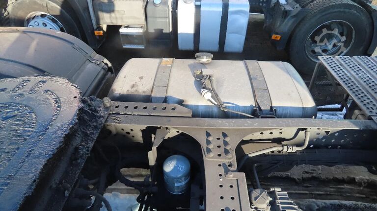 Standard-SZM Mercedes-Benz Antos 1933 vin: WDB96340310330537  apk tot 22.0...