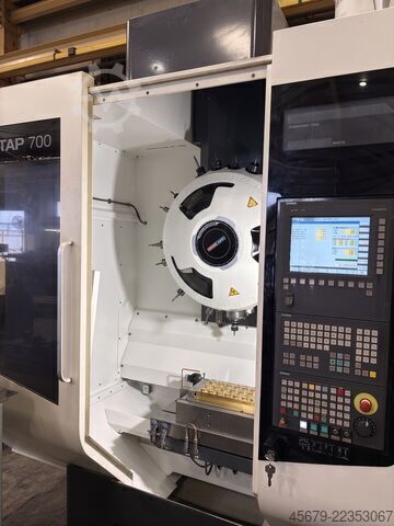 Vertical machining center DMG Milltap 700