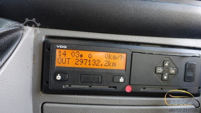 Reisebus MERCEDES-BENZ Sprinter 516 21 Sitze mit großem Gepäck