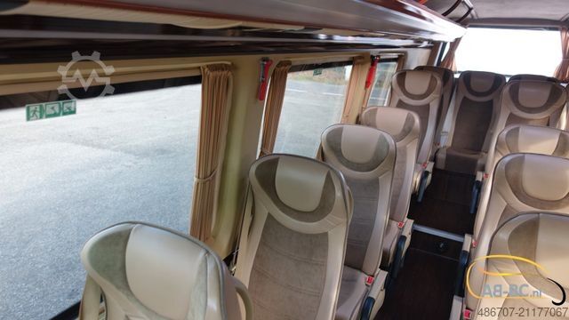 Reisebus MERCEDES-BENZ Sprinter 516 21 Sitze mit großem Gepäck