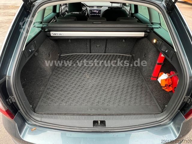 Kleinbus SKODA Octavia Combi Scout 4x4