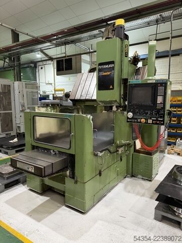 CNC-Bearbeitungszentrum Kitamura JigCentre 7