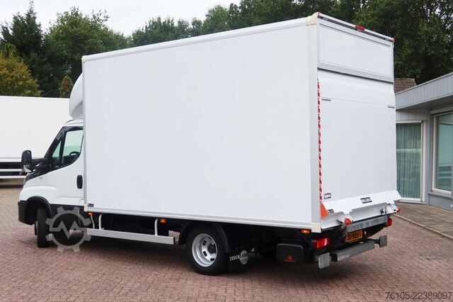 Koffer Iveco 50 C 18 Automaat  Bak + Dhollandia klep 1000 kg...