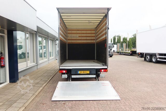 Koffer Iveco 50 C 18 Automaat  Bak + Dhollandia klep 1000 kg...
