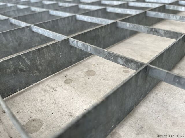 Grating Grating Shelf Grating Grating Gesamtbreite: 1.190 mm / Gesamttiefe: 995 mm / MW: 100x100mm / Bezeichnung: K