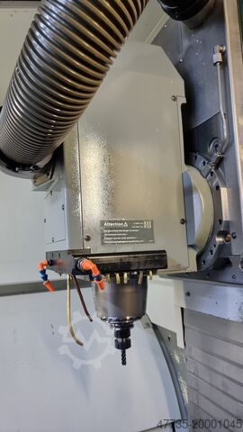 5 axis CNC universal machining center DECKEL MAHO DMU 60 monoblock