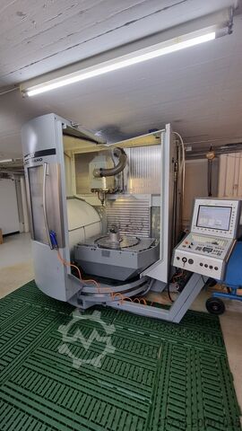 5 axis CNC universal machining center DECKEL MAHO DMU 60 monoblock