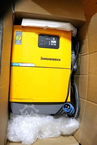 Schlepper Jungheinrich EZS 130