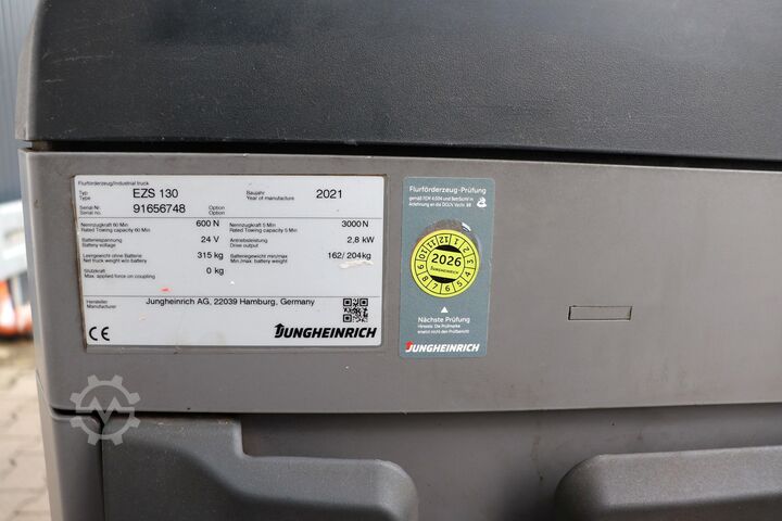 Schlepper Jungheinrich EZS 130