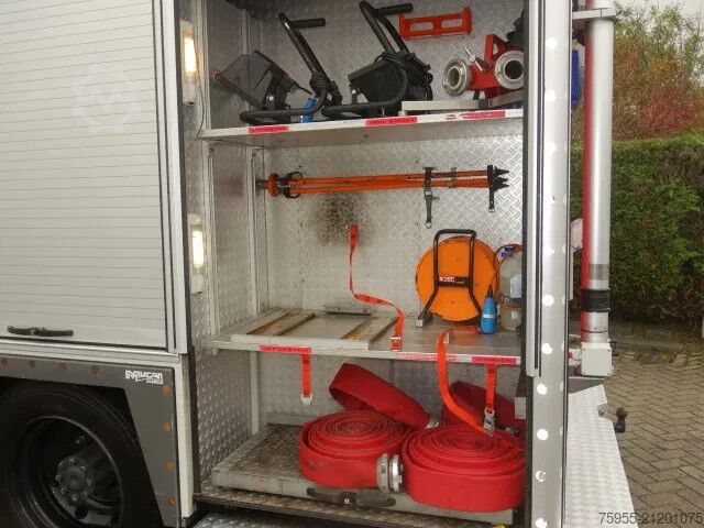 Löschfahrzeug Mercedes-Benz 1325 godiva pump bomberos