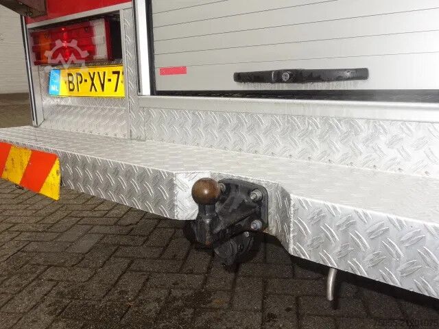 Löschfahrzeug Mercedes-Benz 1325 godiva pump bomberos