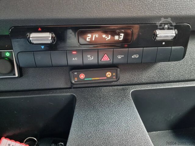 Closed box Mercedes-Benz Sprinter 516 CDI BE Clixtar/ Webasto/ 27 KUB/ N...