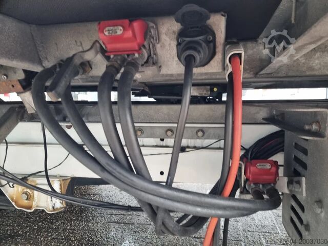 Closed box Mercedes-Benz Sprinter 516 CDI BE Clixtar/ Webasto/ 27 KUB/ N...