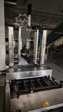 Thermoforming machine with roll feed MULTIVAC R535
