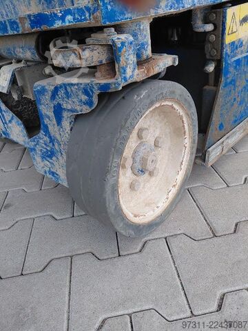 Scherenhebebühne SkyJack SJIII 3219