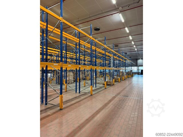 Heavy-duty shelving pallet racks 30,80 lfm Jungheinrich MPB Palettenregal H: 500cm, Fachlast: 2100 kg